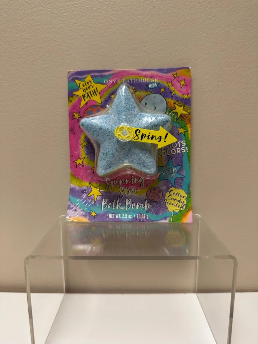 Kids Spinning Star Bath Bomb by Onyx Bathhouse